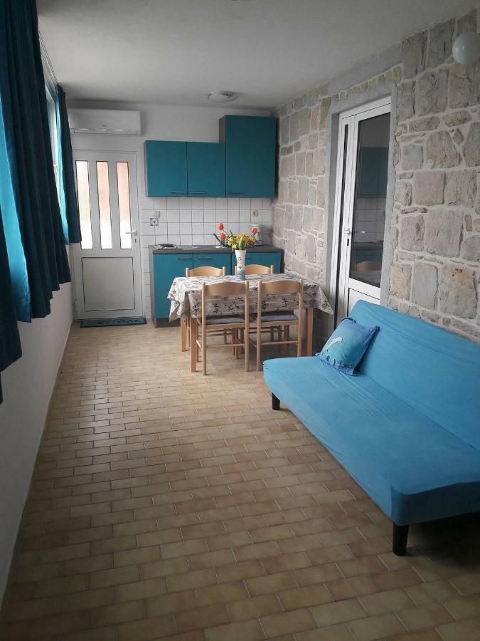 Jozefina Apartment สปลิท ภายนอก รูปภาพ